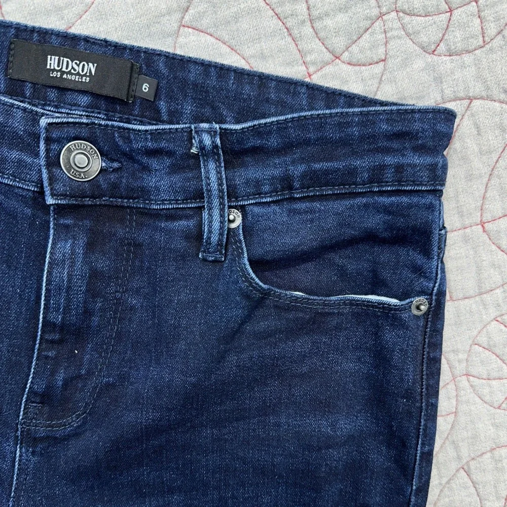 Hudson Jeans excellent pre